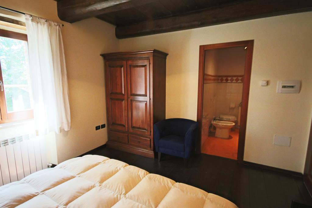Agriturismo Valdifiori Sassoferrato Δωμάτιο φωτογραφία