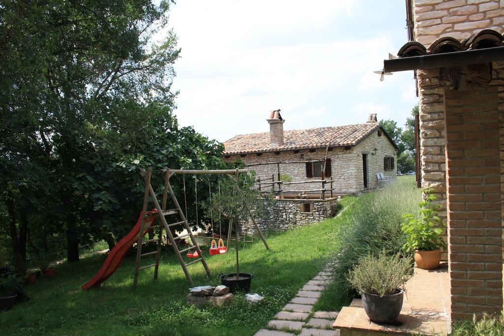 Agriturismo Valdifiori Sassoferrato Εξωτερικό φωτογραφία