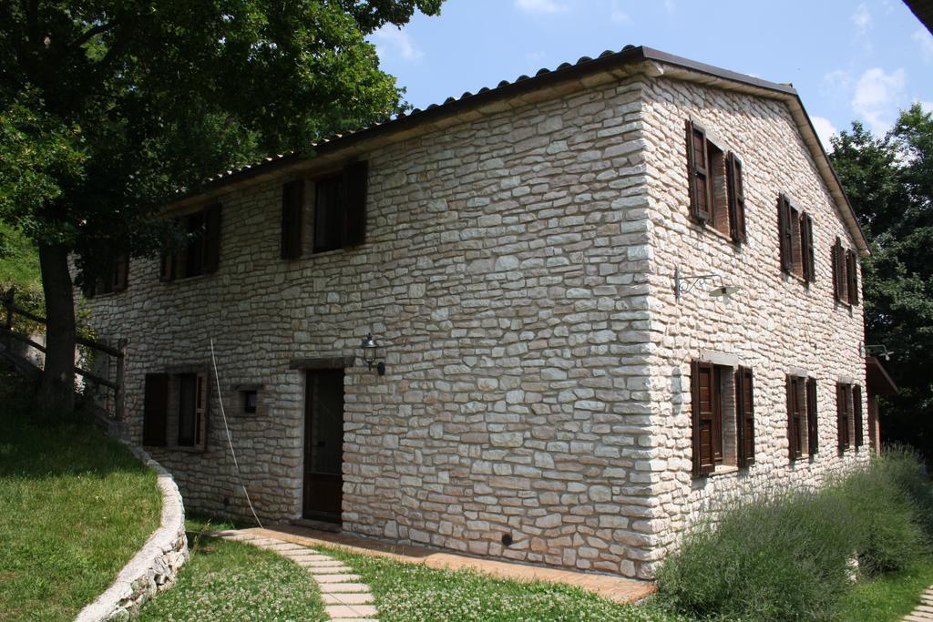 Agriturismo Valdifiori Sassoferrato Εξωτερικό φωτογραφία