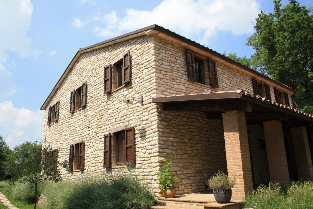 Agriturismo Valdifiori Sassoferrato Εξωτερικό φωτογραφία