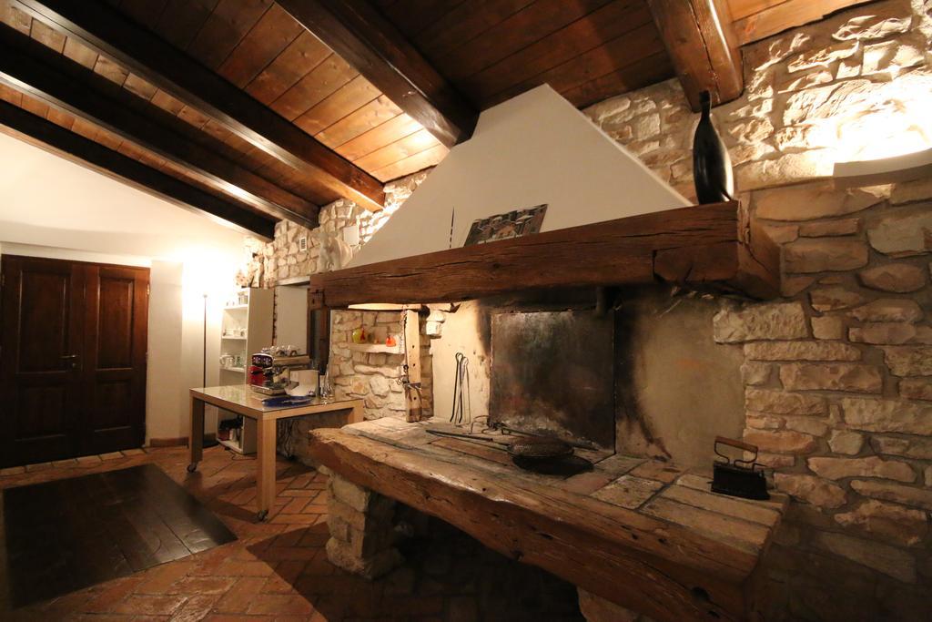 Agriturismo Valdifiori Sassoferrato Εξωτερικό φωτογραφία